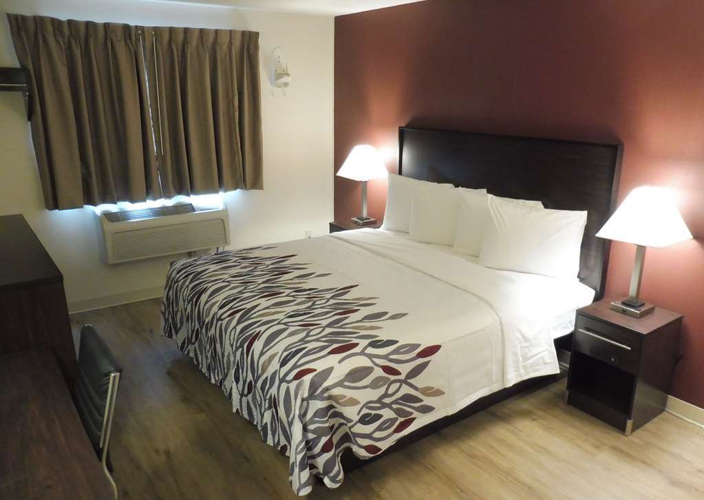 Red Roof Inn Greensburg Szoba fotó